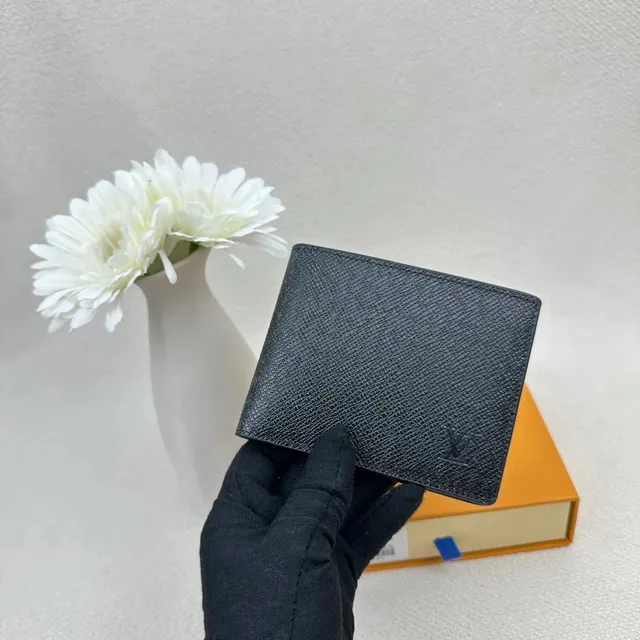 Louis Vuitton Bifold Wallet Epi Leather