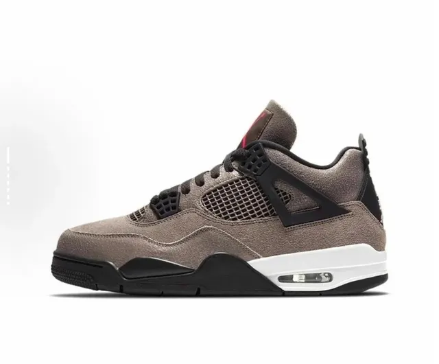 Air Jordan 4 Taupe