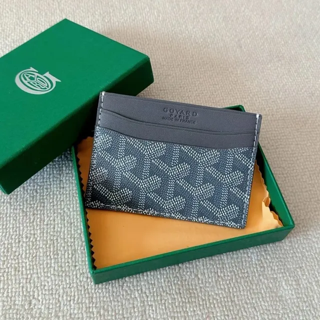宝蓝色