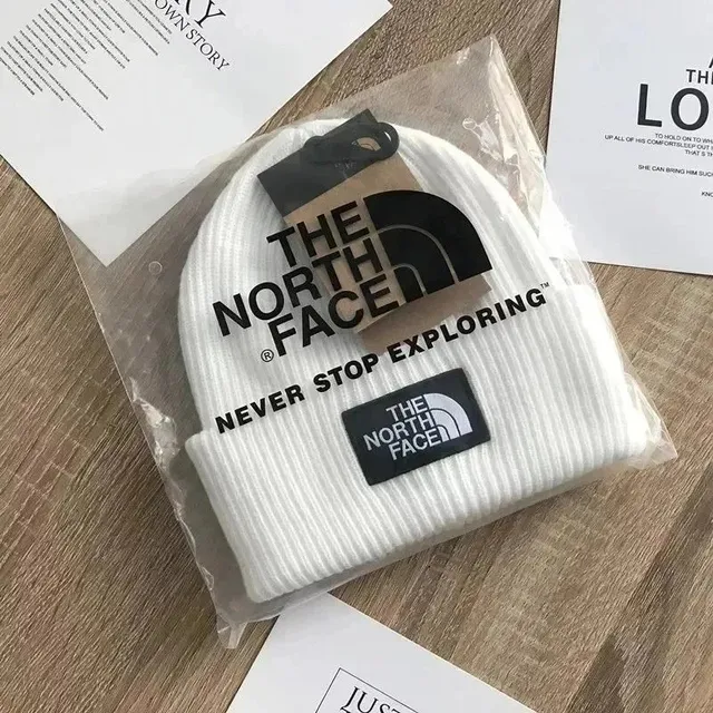 The North Face Beanie Never Stop Exploring