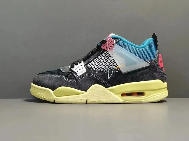 Off-White Air Jordan 4