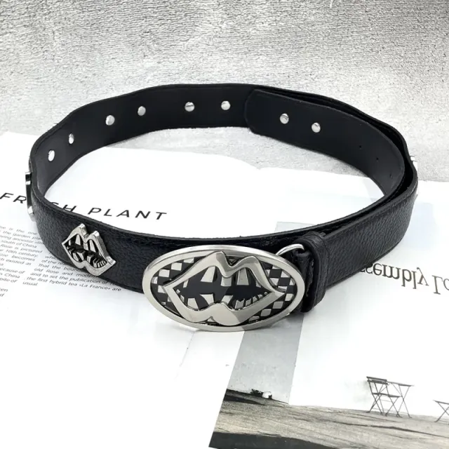 [9 mouths - thickened lips] crow ch holy sword heart belt