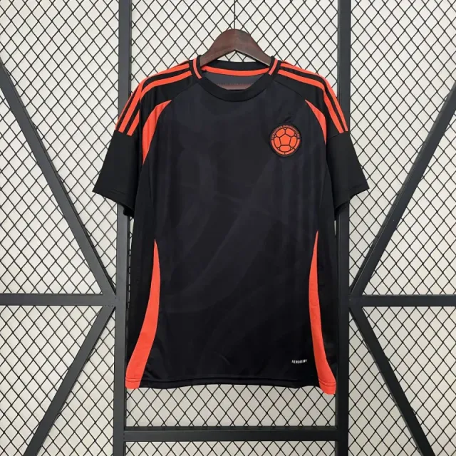 2425 Colombia away