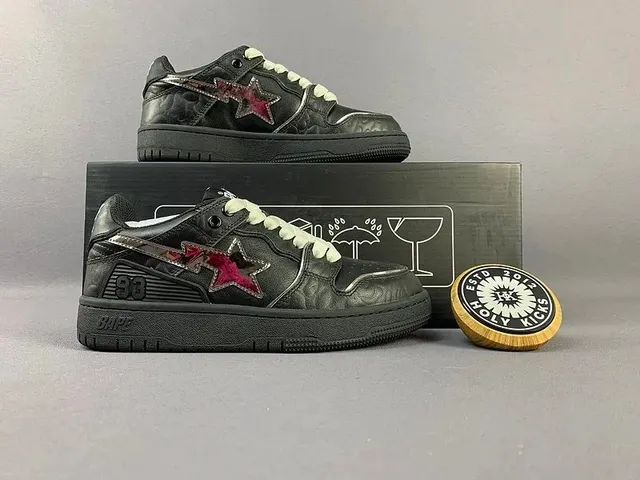BAPE Shark Dunk Black Red Star