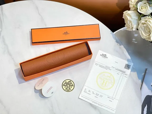 棕色