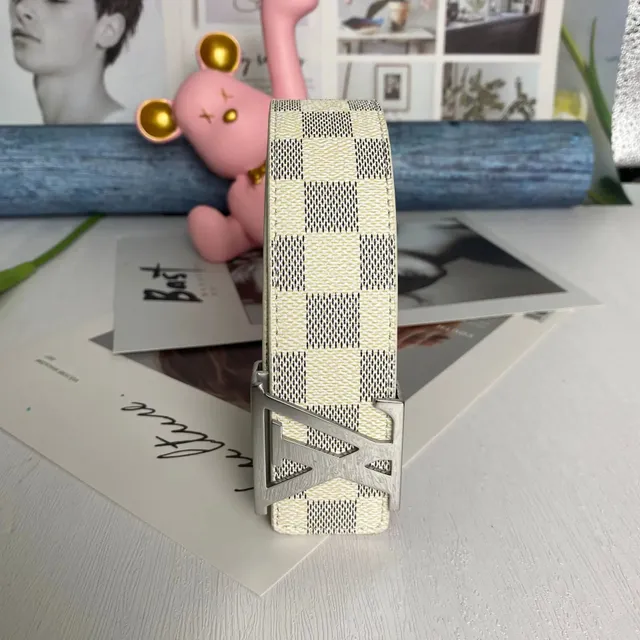 银扣白格