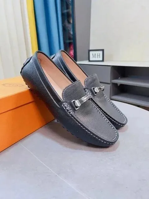 Hermès Oran Sandal Grey Leather