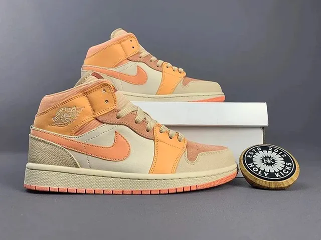 Air Jordan 1 Mid Desert Orange