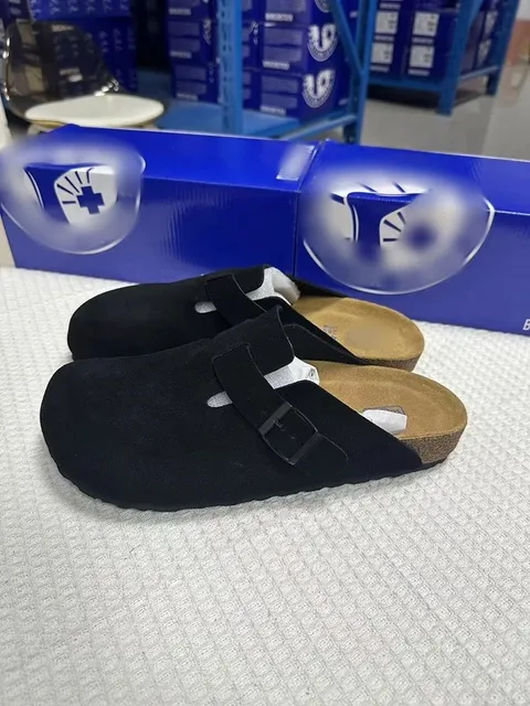 Birkenstock Boston Clog Suede