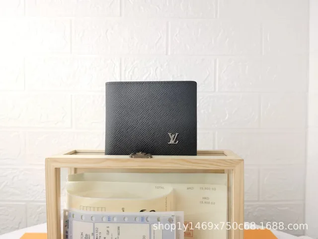 Louis Vuitton Bifold Wallet Epi Leather