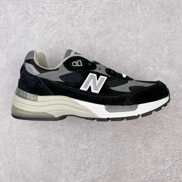 992黑白