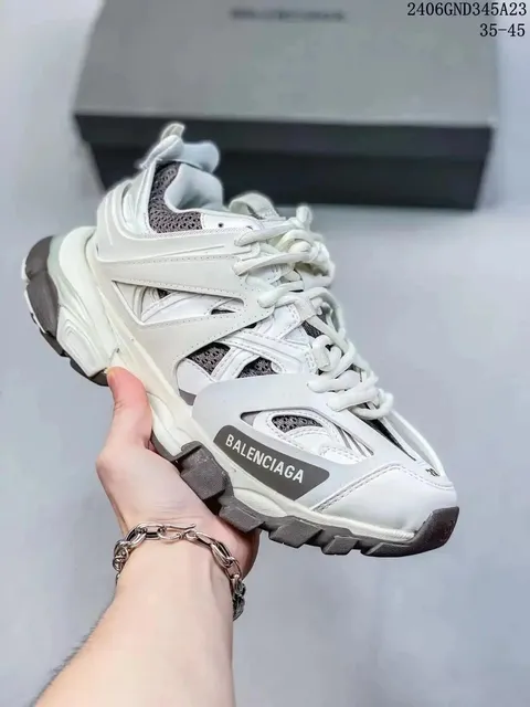 Dc Sneakers Shop