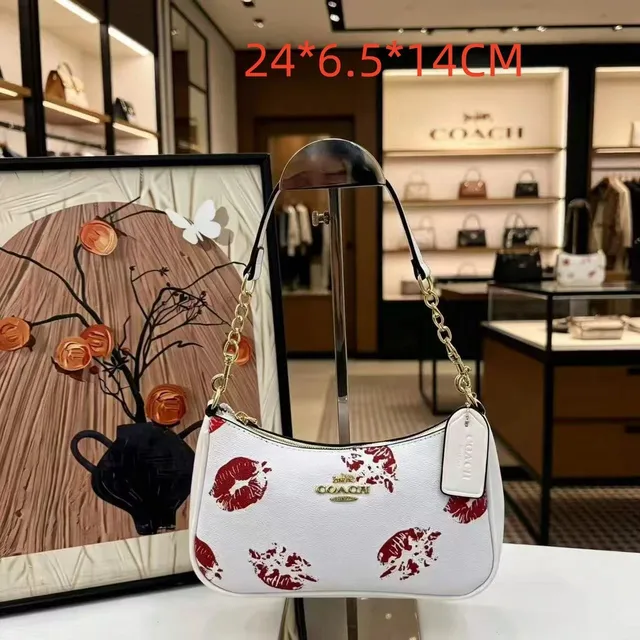 Coach Shoulder Bag