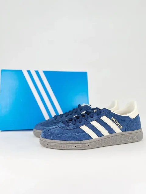 Spezial  藏青白