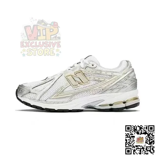 New Balance 2002R