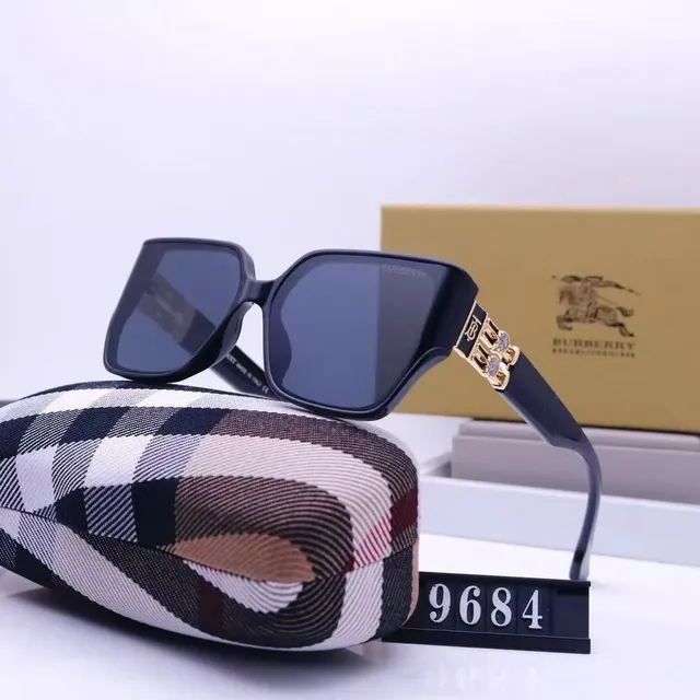 Burberry Square Sunglasses Checkered Temple