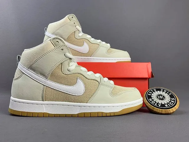 Nike Dunk High Beige Gum