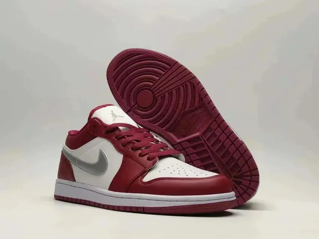 Air Jordan 1 Low