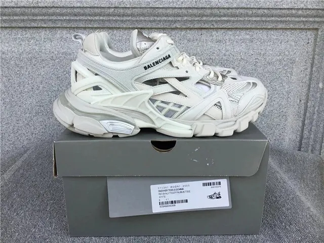 Balenciaga Triple S White