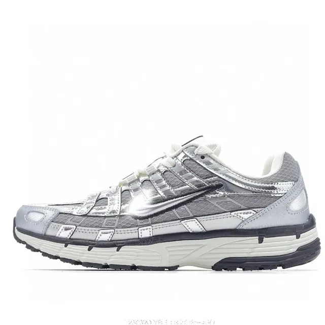 Nike Air Max TN Metallic Silver