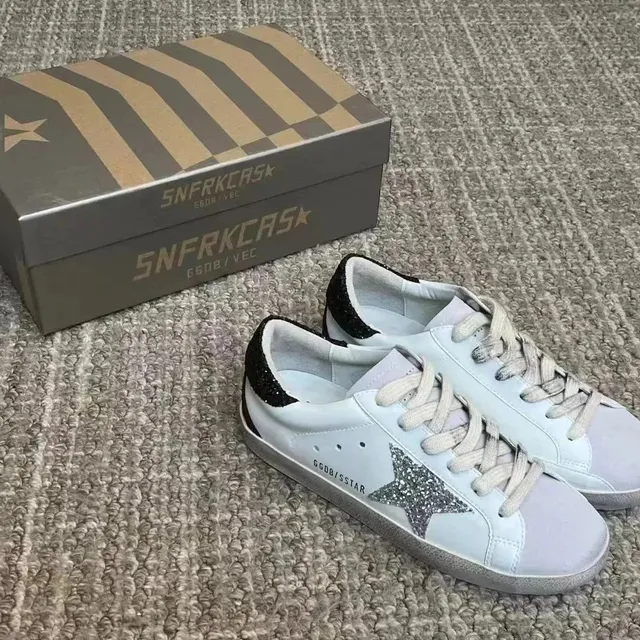 Golden Goose Superstar Glitter Star