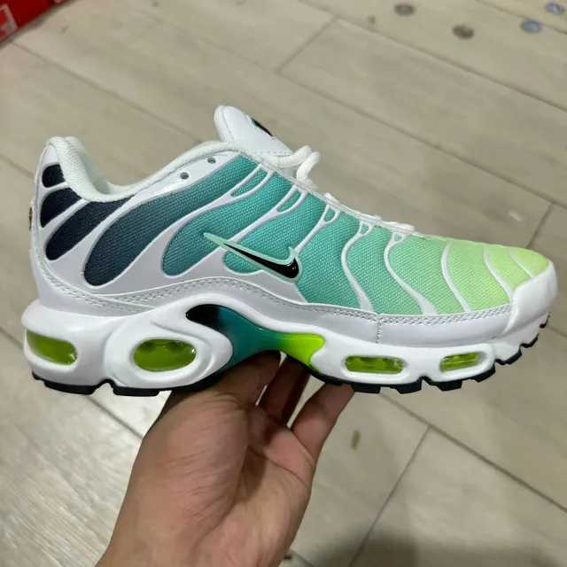 19白蓝绿