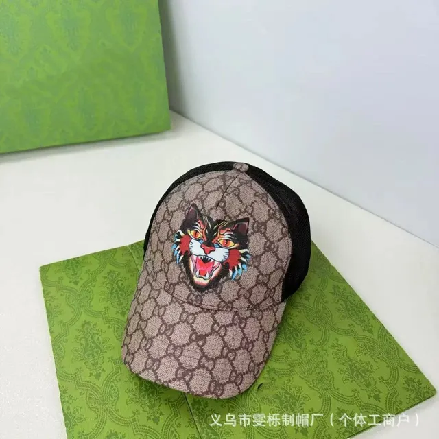 卡其色猫