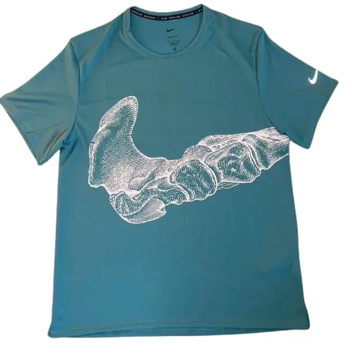 T恤青