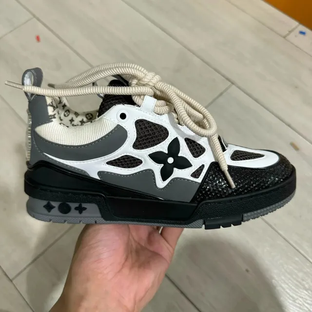 LV溜冰鞋黑灰