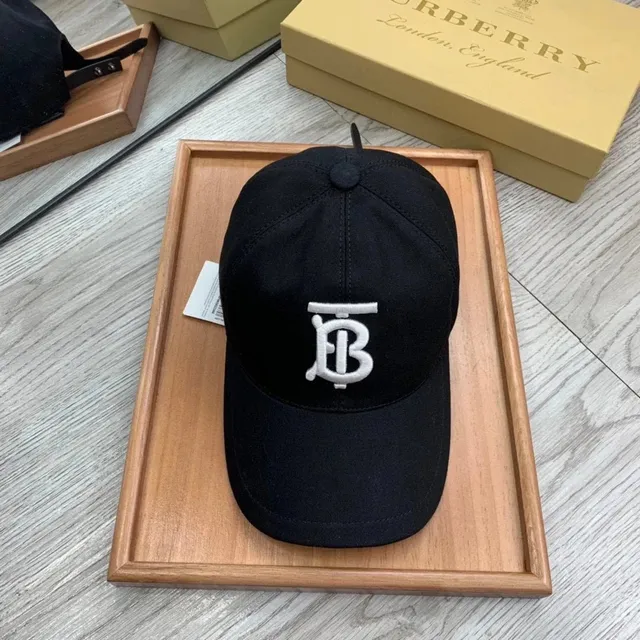 Burberry Baseball Cap Monogram Logo