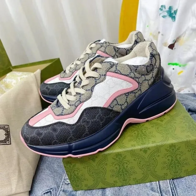 Gucci sneakers