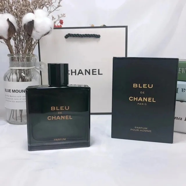 22 蔚蓝金字版香水香精版100ml