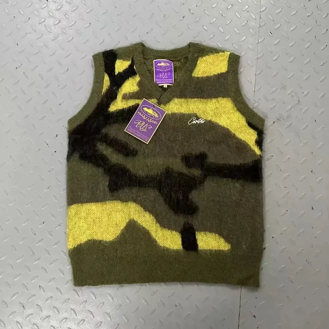 Corteiz Knit Vest Camouflage