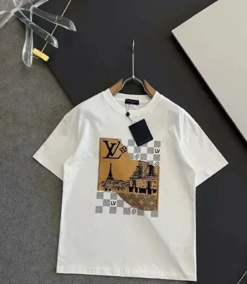 Louis Vuitton Graphic T-Shirt