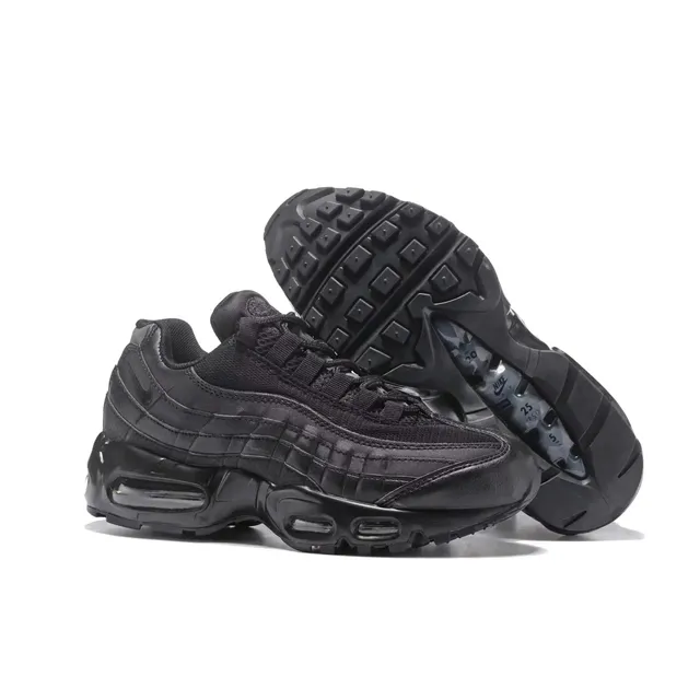 Nike Air Max 95 Triple Black
