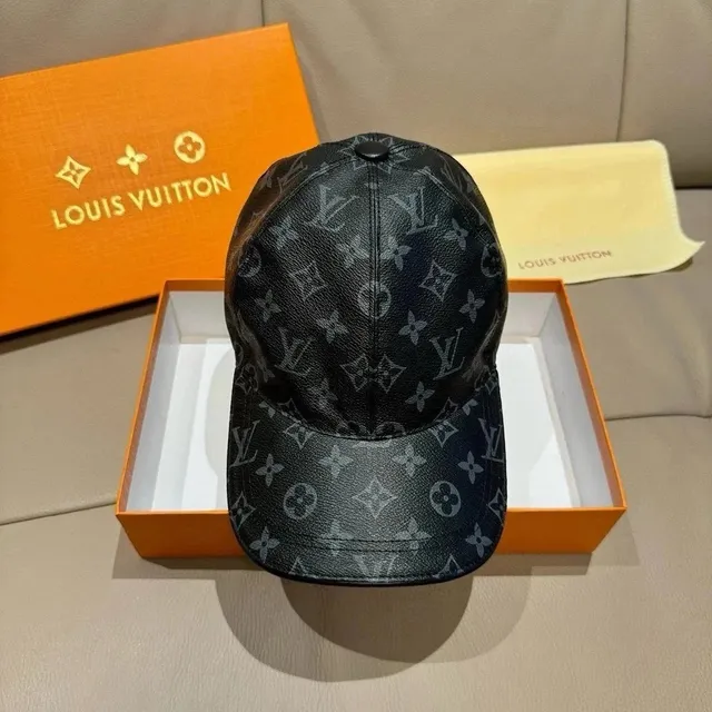 Louis Vuitton Baseball Cap Monogram Eclipse
