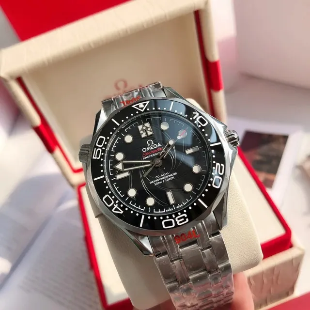 Omega Seamaster Professional 007 Edition