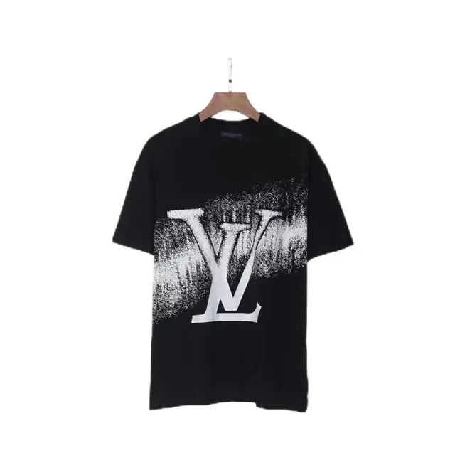 Louis Vuitton LV Logo T-Shirt Spray-Paint Print