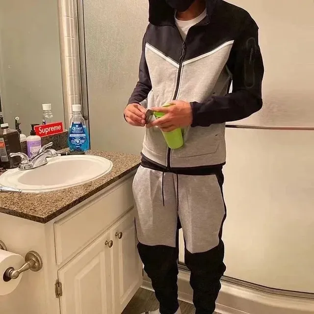 Nike Windrunner Jacket Supreme Box Logo