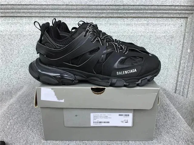 Balenciaga Triple S All Black