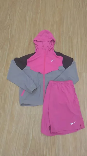 Nike Windrunner Jacket & Shorts Set Colorblock
