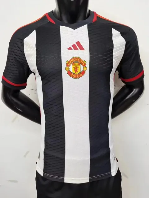 Adidas × Manchester United jerseys
