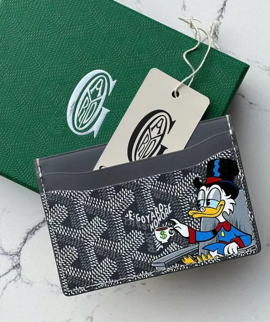 Goyard Card Holder Scandal Donald Duck