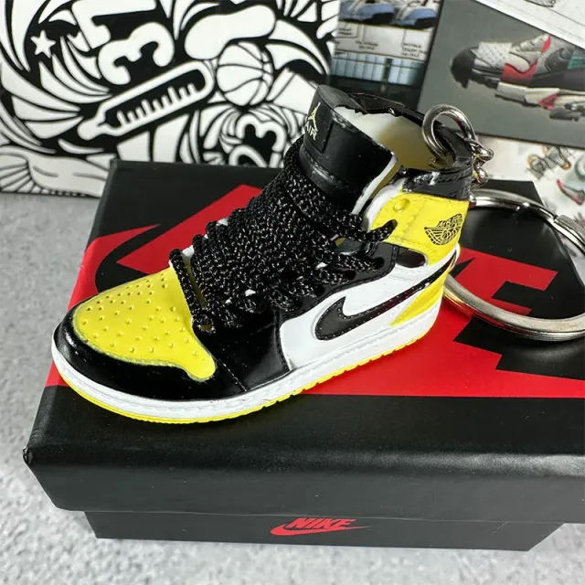99. black and yellow toes + box