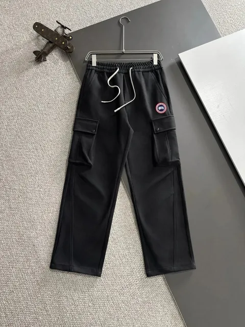 Canada Goose Cargo Pants Black with Arctic Program Patch