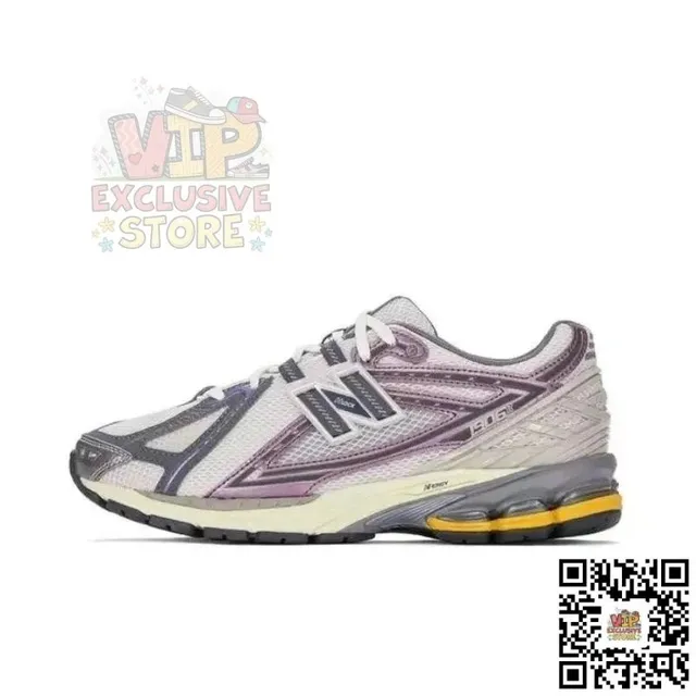 New Balance 2002R