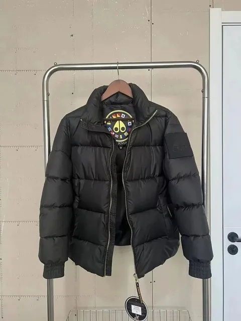 Moose Knuckles Puffer Jacket Classic Quilted