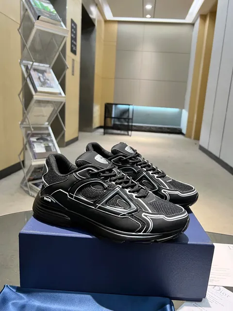 Dior B22 Black with White Outline