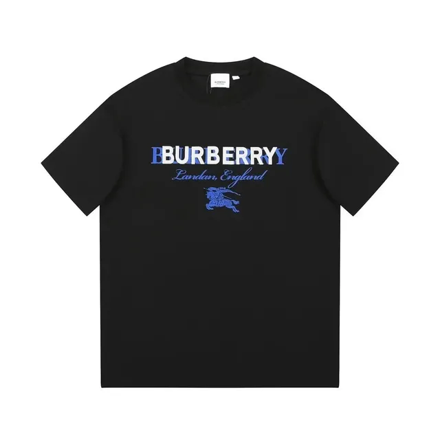 Burberry Logo Graphic Tee Equestrian Knight Print