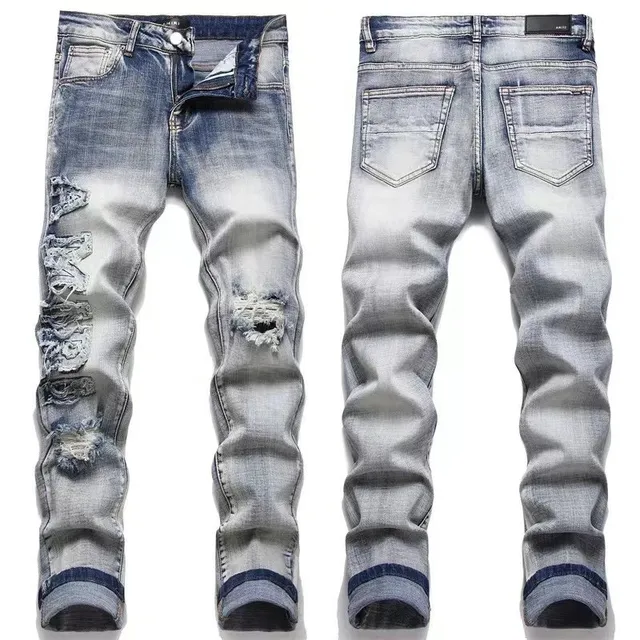 Levi's 501 Jeans Distressed Light Wash